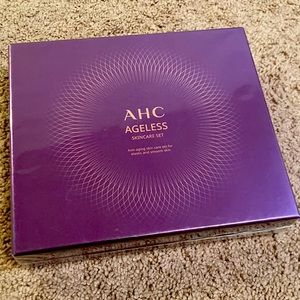 AHC skincare set